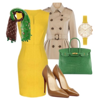 Combinatie van accessoires in een gele jurk