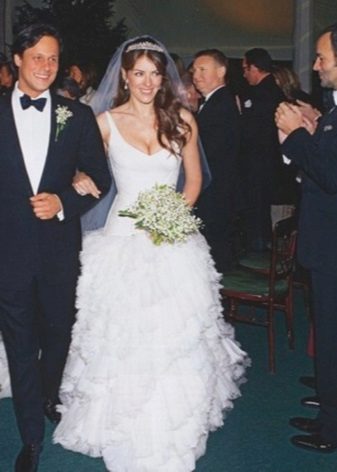 Γαμήλιο φόρεμα Elizabeth Hurley