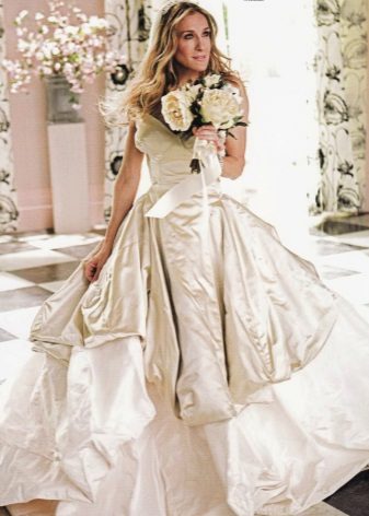 Gaun pengantin Sarah Parker