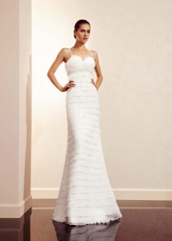 Wielopoziomowa suknia ślubna od Amur Bridal