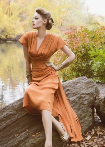 Характеристики на оранжевата рокля