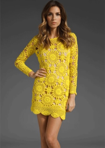 Жута плетена хаљина
