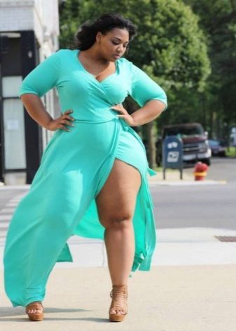 Váy quấn dài màu xanh ngọc cho phụ nữ thừa cân