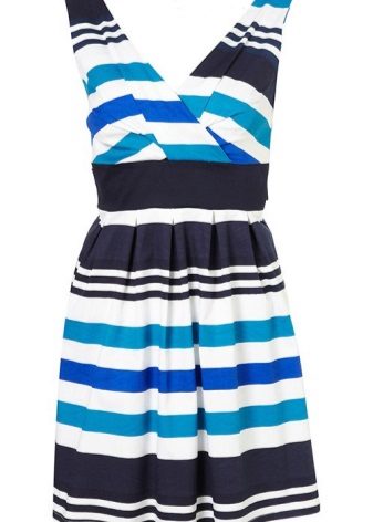 Dress in blue, black and white stripes