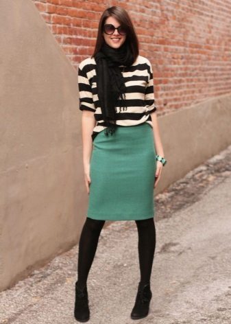 Green pencil skirt with a striped top