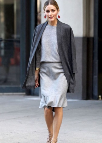 Siva suknja od svilene olovke