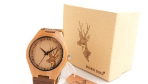 Дървен часовник