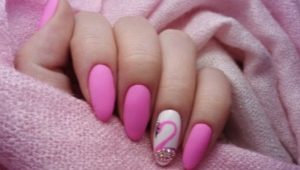 Pink gel polish: with what colors to combine it and which design to choose?