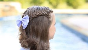 Šukuosenų pasirinkimas mokyklos mergaitei su trumpais plaukais