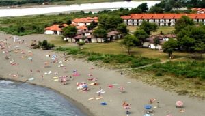 Ada Boyana di Montenegro: keterangan mengenai pantai, ciri pulau itu