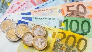 Kokia yra Juodkalnijos valiuta ir kokius pinigus pasiimti su savimi?
