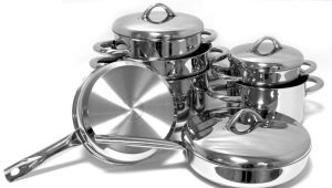 الأطباق المعدنية: أنواع وميزات الاختيار