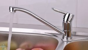 Faucets dapur Iddis: ciri, model dan tip pemilihan