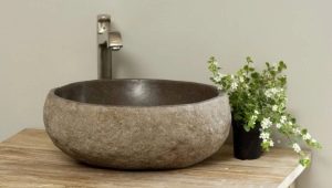 Pias de pedra no banheiro: características, regras de seleção, modelos interessantes