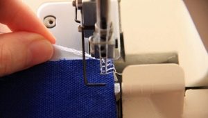 Come sostituire l'overlock durante la cucitura e come farlo?
