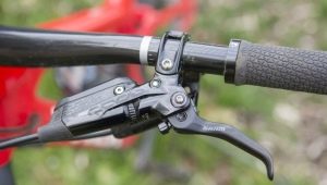 Alças de freio de bicicleta: o que são e como não se deve confundir com a escolha?