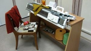 Taules per a una màquina de teixir: avantatges, contres i varietats