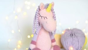 Crochet a unicorn amigurumi
