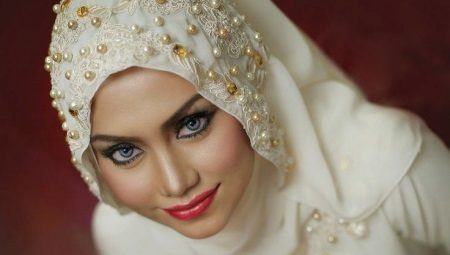 Musulmoniškos vestuvinės suknelės