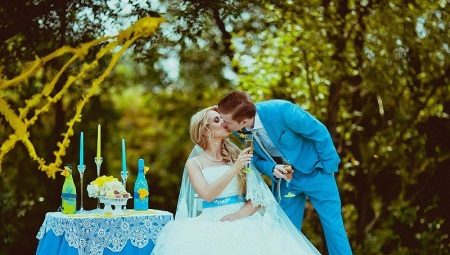 ชุดแต่งงานสีฟ้า - ดูแปลกตา