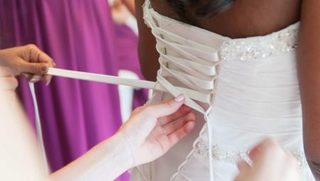 วิธีการถักรัดตัวในชุดแต่งงาน?