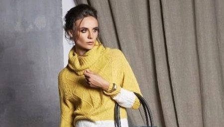 What to wear with a yellow sweater?