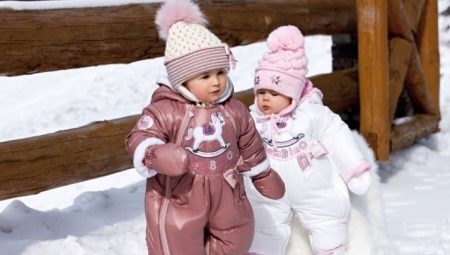 Pakaian musim sejuk kanak-kanak