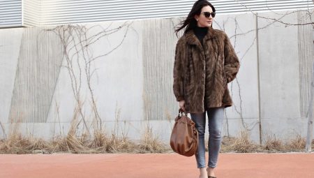What bag to wear a fur coat?
