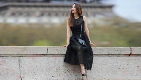 Milyen harisnyanadrágot kell viselni fekete ruhával és fekete cipővel?