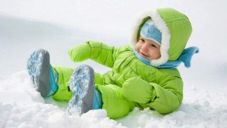 Giày mùa đông cho trẻ em