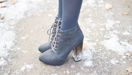 Heeled and lace-up ankle boots