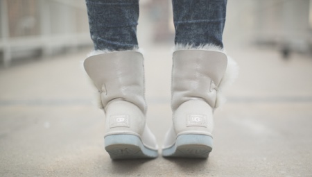 Biele topánky Ugg