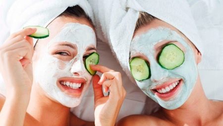 Secrets of the preparation and use of anti-aging face masks