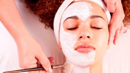 Peeling acide pour le visage: qu'est-ce que c'est et que se passe-t-il?