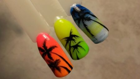 Как да нарисувате палма на ноктите?
