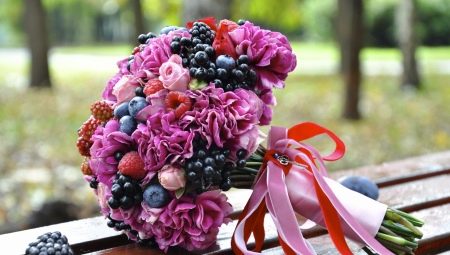 Unusual wedding bridal bouquets: design ideas and selection tips