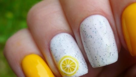Bright and original design ideas for manicure with lemons.