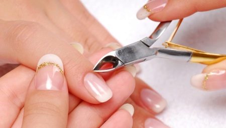 Wat is een klassieke manicure en hoe doe je dat?
