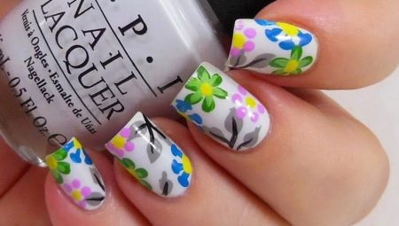 Como pintar as unhas com gel polonês?