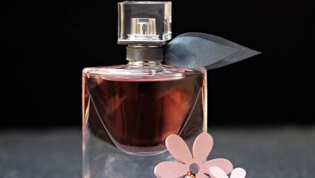 Как да си направите парфюм от етерични масла у дома?