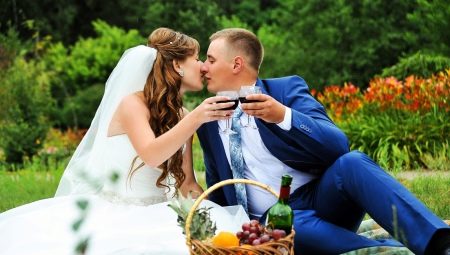 Hogyan készítsünk gyönyörű esküvői fotózást a természetben?