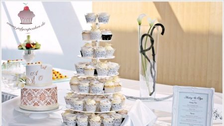 Cupcakes til et bryllup: funktioner, design og præsentation