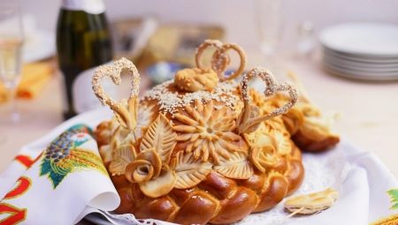 Esküvői kenyér: hagyományok, jelek és tanácsok a fiatalok számára