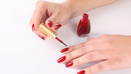 Formaldehyde in nail polish: what is it and what is dangerous?