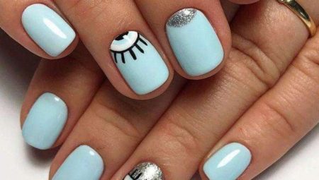 Idéer om blå manikyr för korta naglar