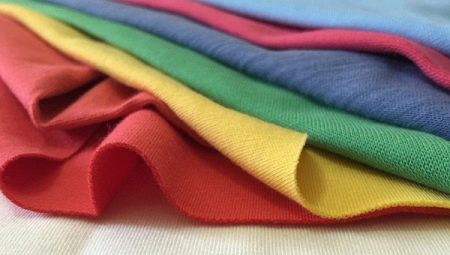 Interlock dan kulirka: bagaimana mereka berbeza dan kain mana yang lebih baik?