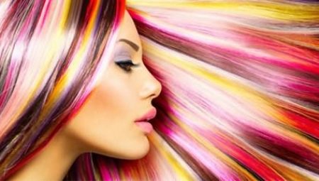 Πώς να βάψετε τεχνητά μαλλιά;