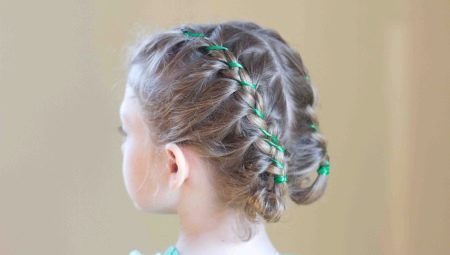 Penteados bonitos para meninas no jardim de infância