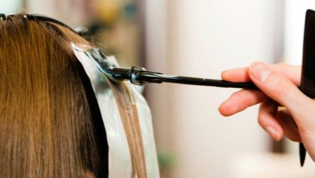 Je li moguće bojiti nastavke za kosu i kako to učiniti?