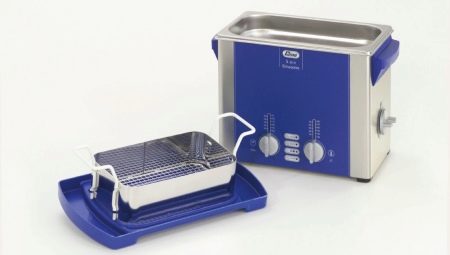 Features and instructions for the use of ultrasonic washers for manicure tools